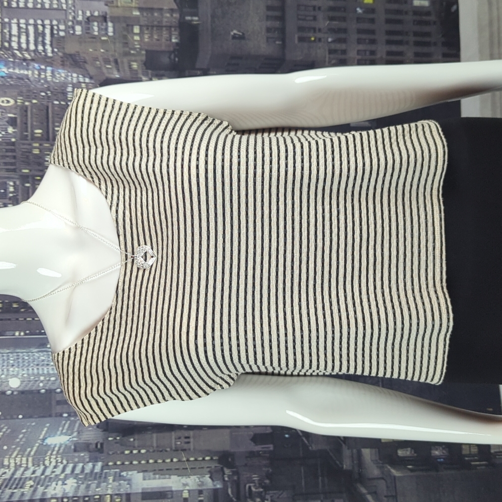 Valette sz S Textured Striped Sleeveless Knit Top